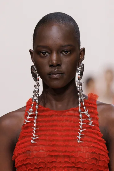 Look 39